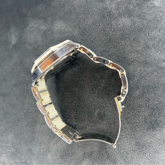 Michael Kors - White & Silver Watch RARE - Picture 5 of 6